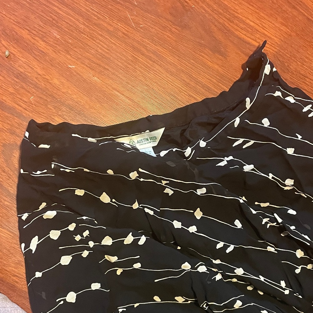 Austin Reed Monochrome Patterned A-Line Skirt View 3